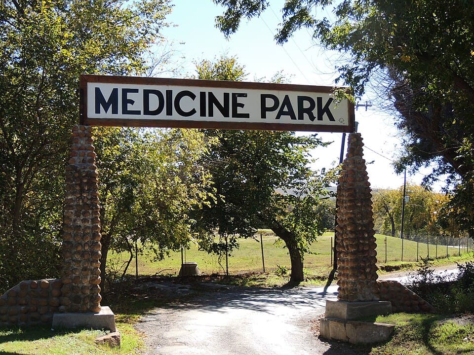 Locations in Medicine Park
